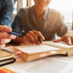 Cita-Cita antara Gengsi dan Dedikasi