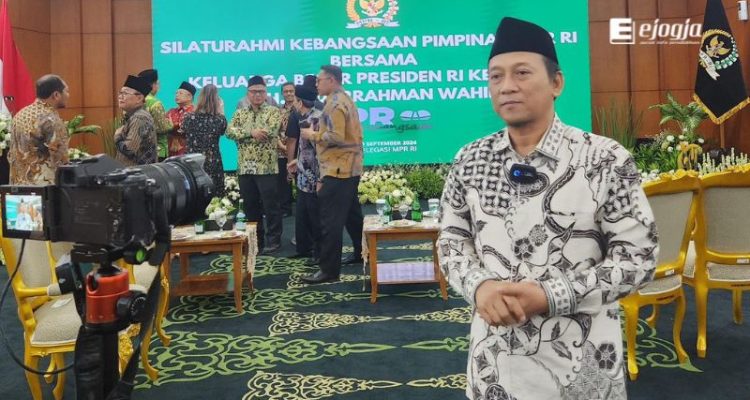 TAP MPR tentang Gus Dur Resmi Dicabut, Nyai Sinta Nuriyah Jangan Setengah Hati