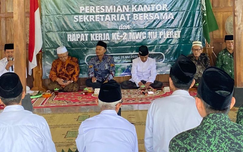 Resmikan Sekretariat MWCNU Pleret, Kaisar Dorong Pemberdayaan Lewat Komisi VII