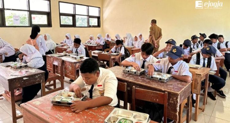 Dari Ladang ke Piring Sekolah Menatap Rp 335 Triliun Program MBG 2026
