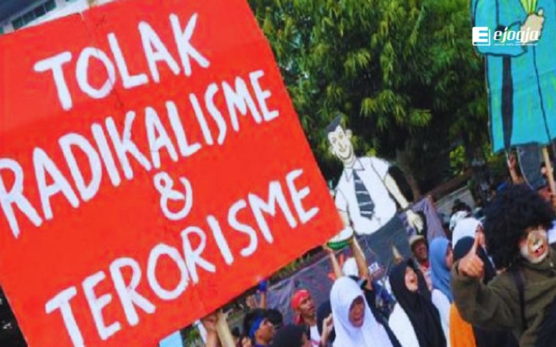 Perempuan Harus Merdeka dari Jeratan Radikalis-Terorisme