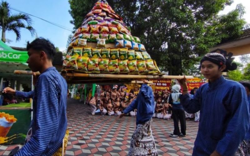 SMKN 4 Yogyakarta Menapak 50 Tahun dengan Pendidikan Berkarakter