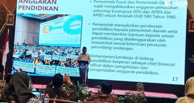 Workshop Pendidikan; RUU Sistem Pendidikan Nasionl, Wakil Ketua Komisi X DPR RI: PPPK Bisa Jadi ASN Mulai Tahun 2027